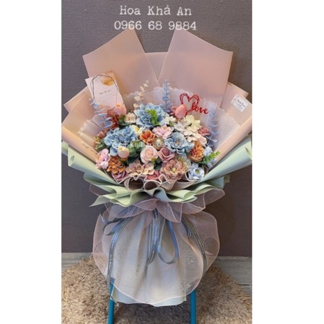 Bó hoa sáp mix lụa cao cấp. Thiết kế nhà Khả An. Ship hoả tốc nội thành