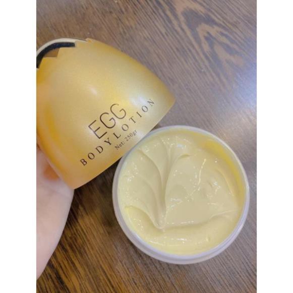 CHÍNH HÃNG BODY TRỨNG VÀNG KÈM QUÀ TẶN SERUM HUYẾT THANH KÍCH TRẮNG