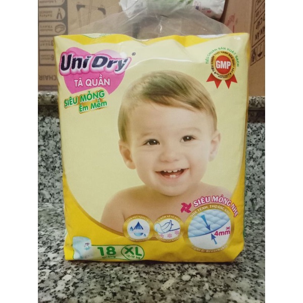 Tã Quần Unidry Siêu Mỏng Cao Cấp M22-L20-XL18-XX16