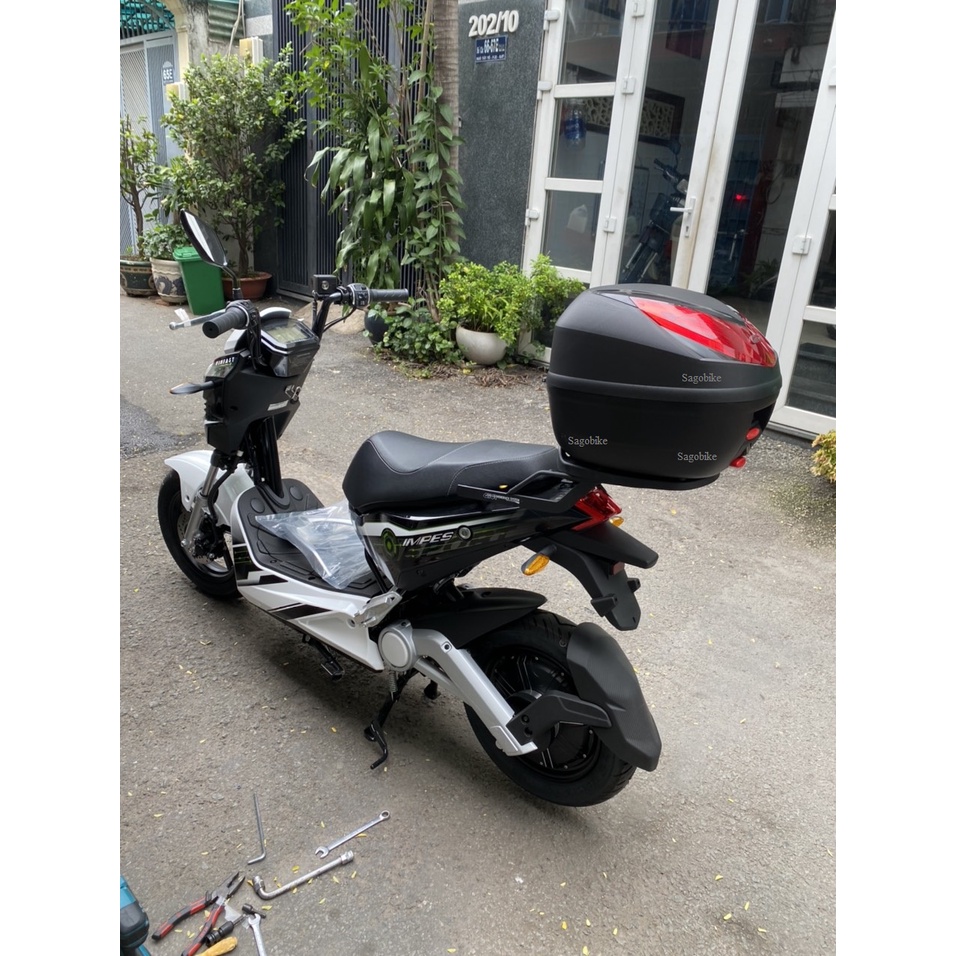 Thùng xe Impes, thùng Givi E250N, baga Vinfast Impes, hàng Givi chính hãng, bảo hành 2 năm