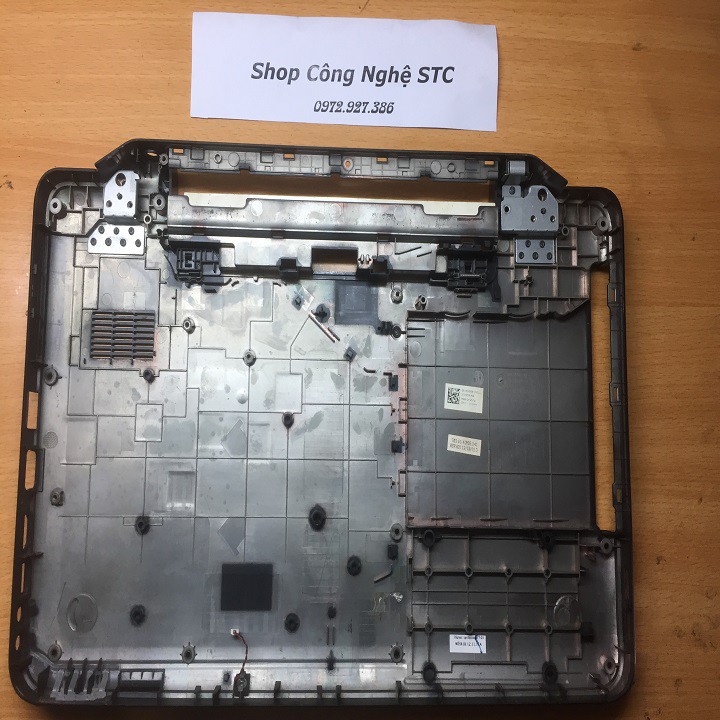 Mặt D laptop Dell inspiron 3520 - Mat D laptop Dell inspiron 3520,Vỏ Mặt D Laptop Dell Inspiron 15 Dell Inspiron 15 N505 | BigBuy360 - bigbuy360.vn