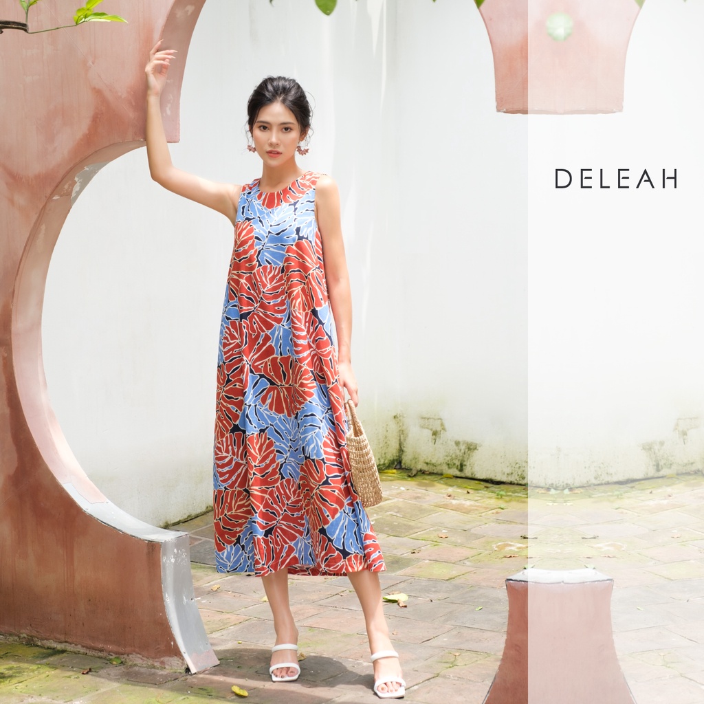 Đầm suông dáng chữ A De Leah chất liệu nhẹ và mát hoạ tiết in lớn màu sắc nổi bật