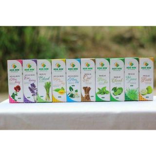 Combo 9 chai tinh dầu dạng xịt và đèn xông tinh dầu