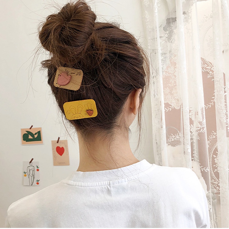 Miếng Dán Tóc Mái Tự Dính Họa Tiết Hoạt Hình Dễ Thương Cho Nữ