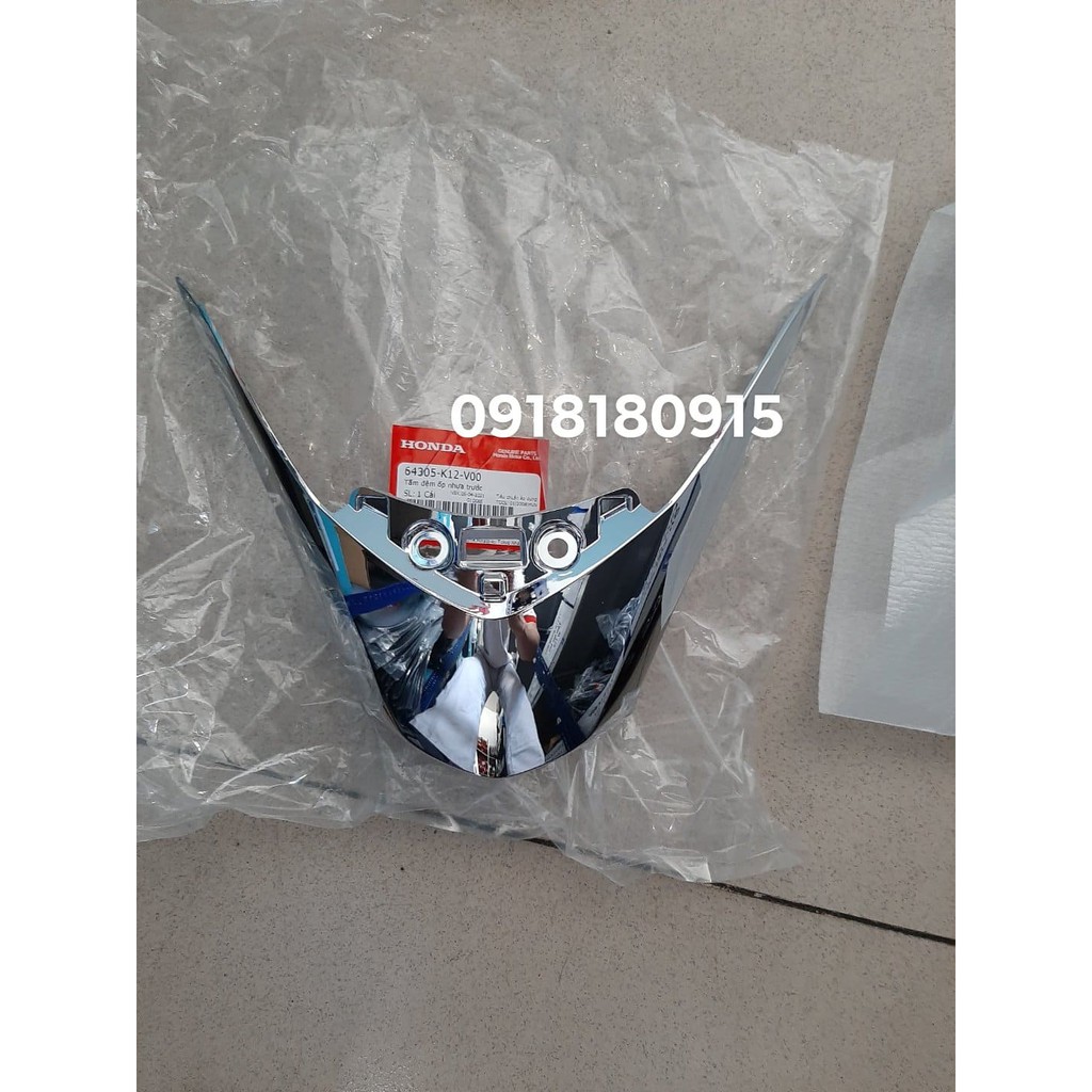 Tấm đệm ốp nhựa trước chữ v mặt nạ lead 125 2017-2021 honda