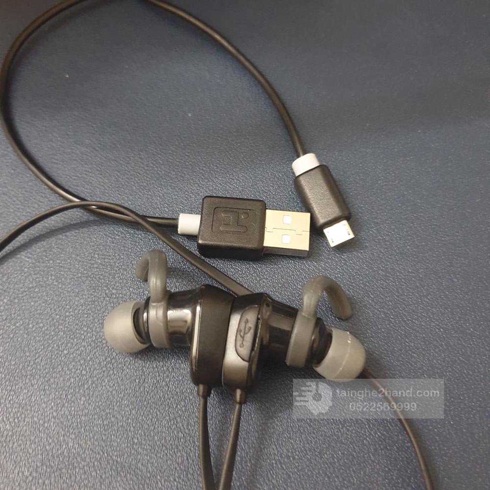 Tai nghe 2 hand Bluetooth Anker SoundBuds Sport - A3233