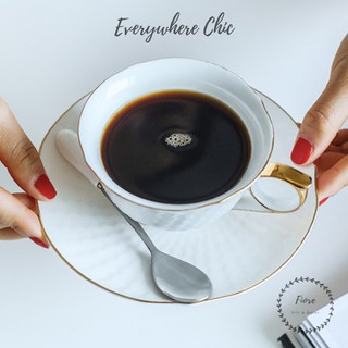 Tách uống trà kiểu Anh Everywhere Chic tay cầm cách điệu - bộ cốc kèm đĩa sứ xương, tách uống trà - cafe cao cấp