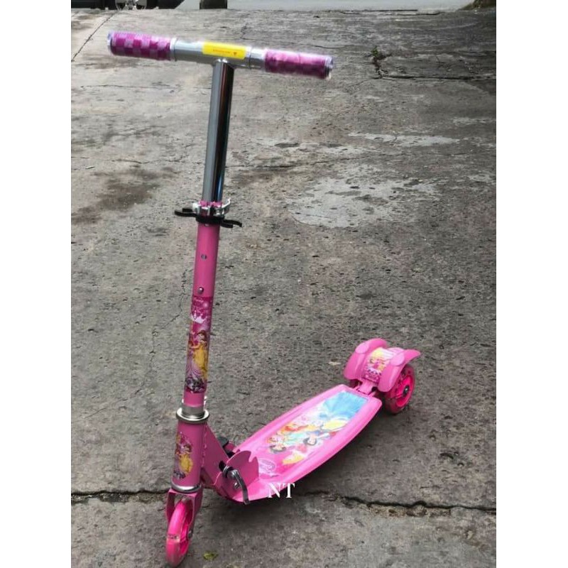 XE TRƯỢT SCOOTER CHO BÉ