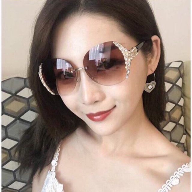 0189 Kính Mát Nữ Ốc Đính Đá Xoàn Siêu Sang Chảnh