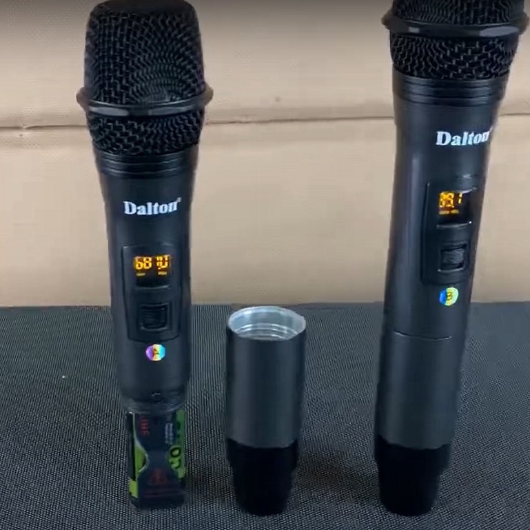 Micro karoke bluetooth Dalton TX-500, thân kim loại màn hình LED siêu bền, hát nhẹ hơi karaoke gia đình