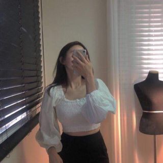 ÁO CROPTOP TRỄ VAI ( HÀNG QUẢNG CHÂU ULZZANG)
