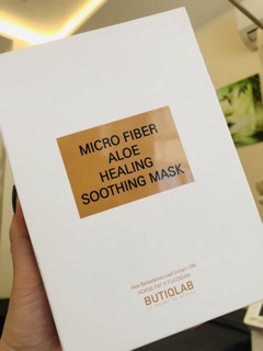 MẶT NẠ MỠ NGỰA BUTIQ LAB