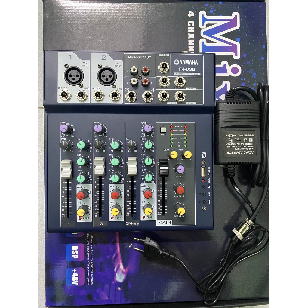 Trọn Bộ Mixer F4 Yamaha Mic Thu Âm BM900 . Âm Thanh Sống Động , Độ Vang Cực Hay . Dễ Dàng Lắp Đặt . Bảo Hành 12 Tháng