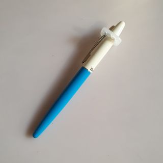 Bút Máy Siêu Bền Eras E012