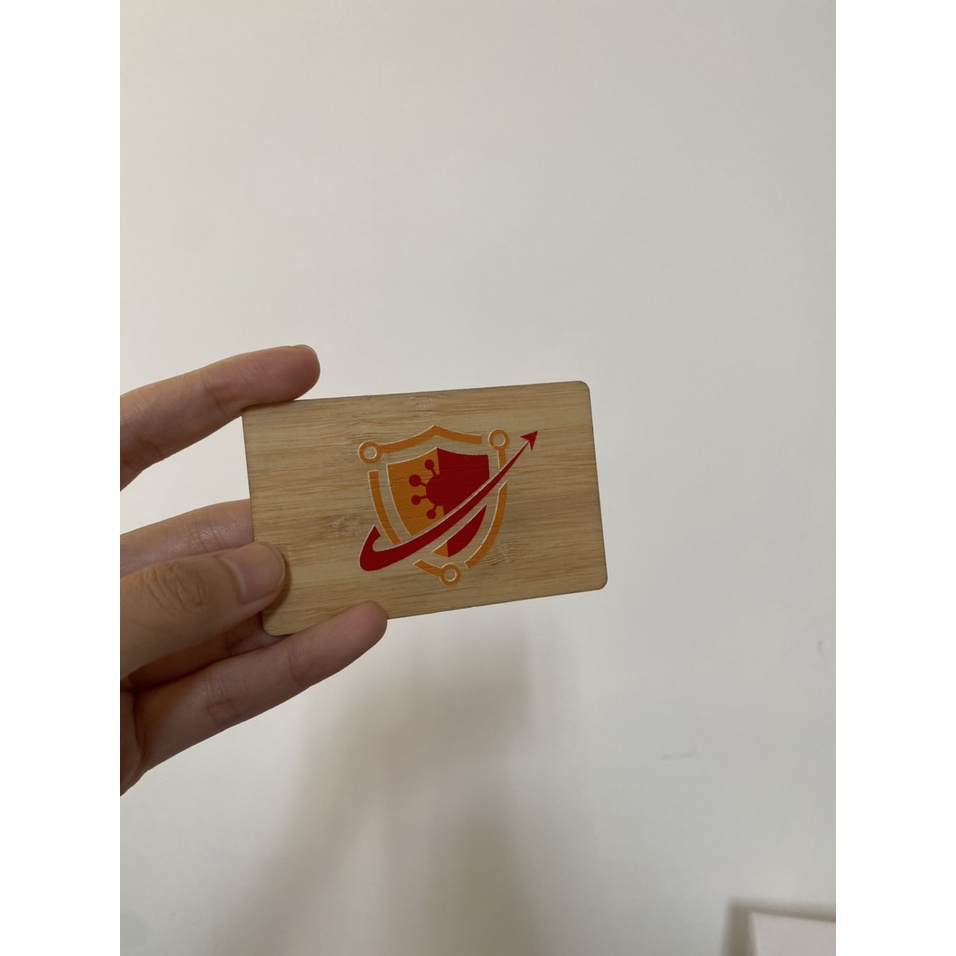 DANH THIẾP THÔNG MINH BẰNG GỖ - NFC - IN LOGO/TÊN/QR THEO YÊU CẦU TRÊN MẶT VÂN GỖ - CARD VISIT 4.0 GỖ - THÉ THÔNG MINH