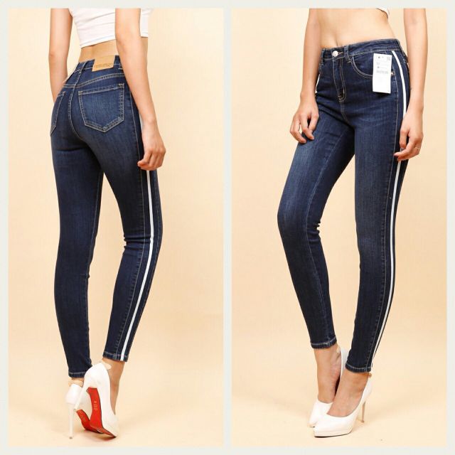 Skinny jean sọc sporty Zara dư