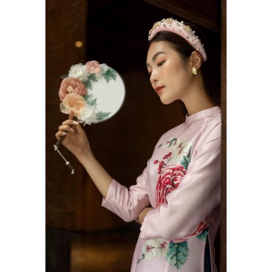 Áo dài hồng hiện đại dài 125 chất vải tafta mềm lên phom đẹp phù hợp mặc đi làm, chơi tết xưởng chuyên áo dài cách tân