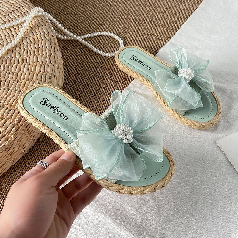 Dép Đi Biển Đế Bệt Đính Nơ Và Ngọc Trai Phong Cách Mới