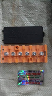 Domino đấu dây điện 6 cực.