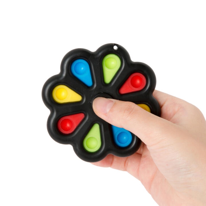 Con Quay Spinner ARTBOX Hàn Quốc Hình Bông Hoa Màu Đen Vui Tay