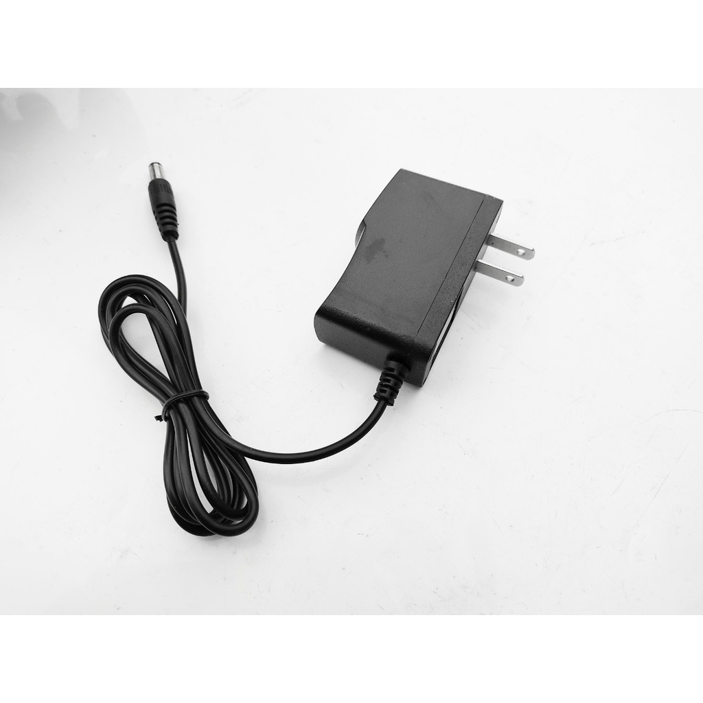 Dây cáp Sạc pin adapter  sạc máy khoan pin 12,6V HTC makita