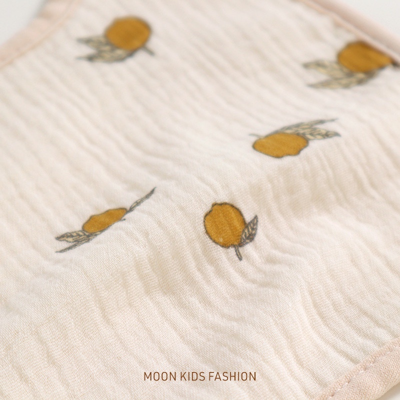 Yêm chữ U chất xô muslin họa tiết Hàn Quốc dùng cho bé lau miệng, đeo cổ khi ăn - Moon kids fashion