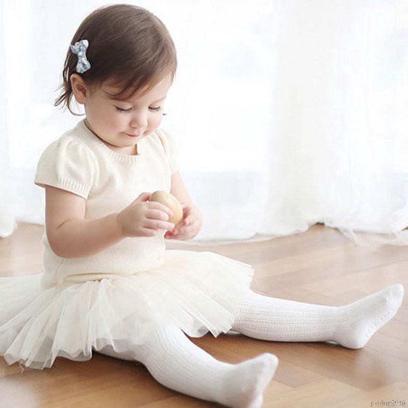 Quần tất cotton giữ ấm chống trượt cho bé