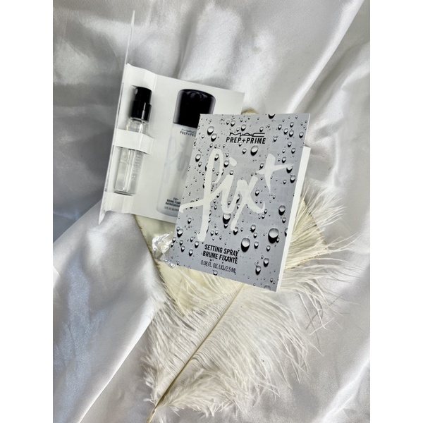 Xịt giữ lớp makeup MAC Prep + Primer Fix mẫu mới