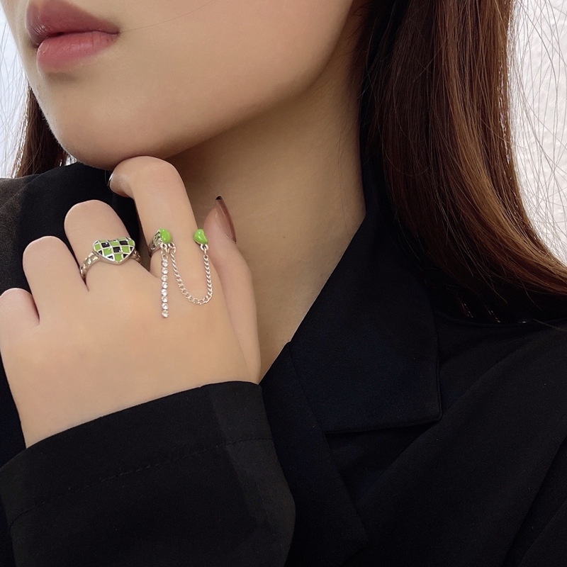 Bộ Nhẫn Hở Phối Dây Xích Và Họa Tiết Caro Phong Cách Hàn Quốc Thời Trang