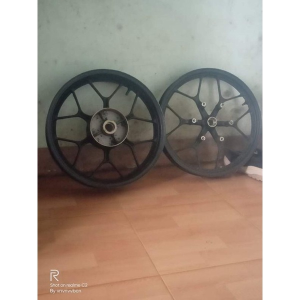 cặp mâm cũ winner bán tại đây /