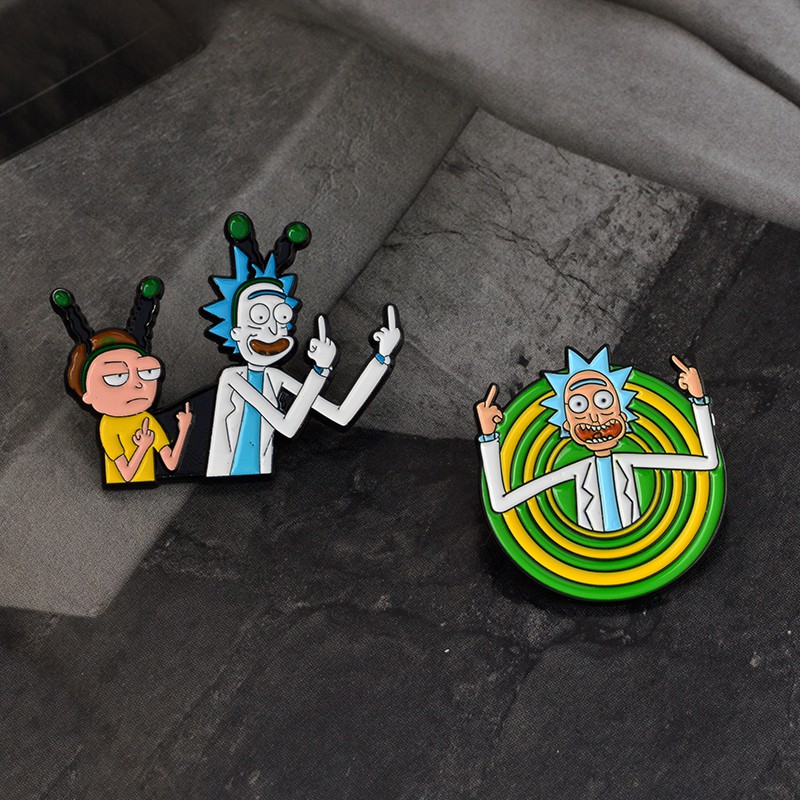 Ghim cài áo QIHE JEWELRY trang trí hình Rick and Morty ngộ nghĩnh bắt mắt