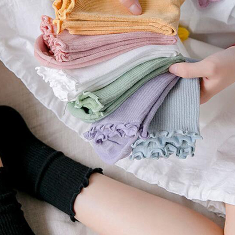 Vớ ren cổ cao thời trang dành cho nữ