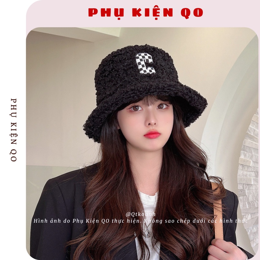 Mũ bucker lông cừu thêu chữ C BUK27