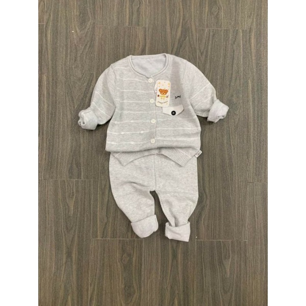 {4-13Kg} Bộ áo len cúc giữa dài tay Quảng Châu cho bé size nhí M307