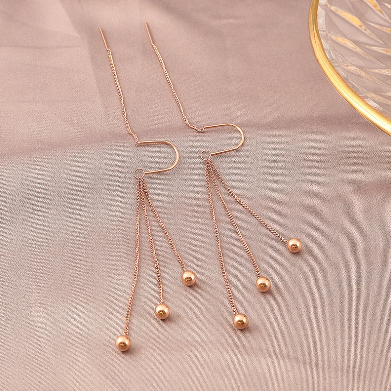 Bông Tai Chuỗi Bi Tua Rua Titan Ko Đen TT 4251