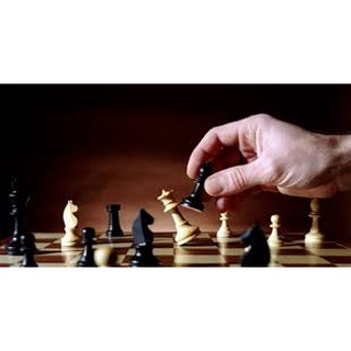 Cờ vua có bàn quốc tế - Bàn cờ vua lớn .