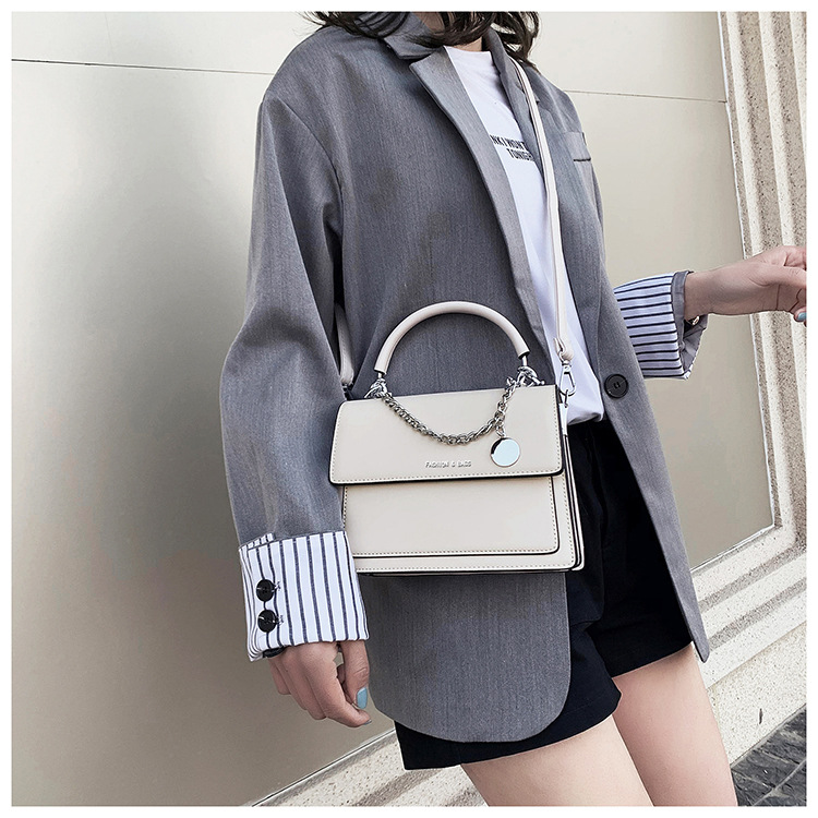 Túi đeo chéo IELGY thiết kế hợp thời trang dành cho nữ