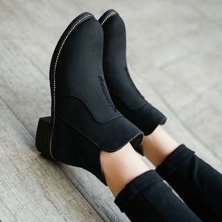 Giày Boot Nữ Da Lộn