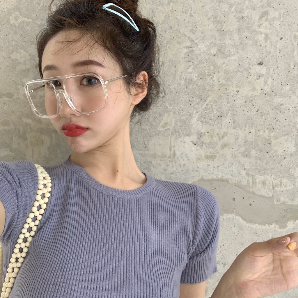 Áo thun nữ ngắn tay phong cách Hàn Quốc trẻ trung | BigBuy360 - bigbuy360.vn