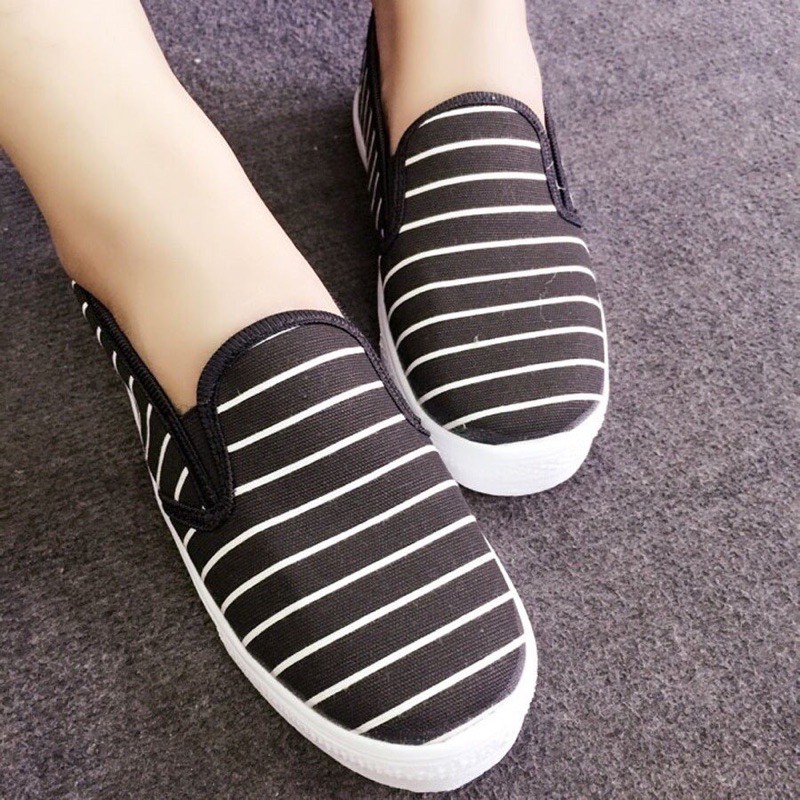 Giày slip on sọc nhỏ đế dày VV122 | BigBuy360 - bigbuy360.vn
