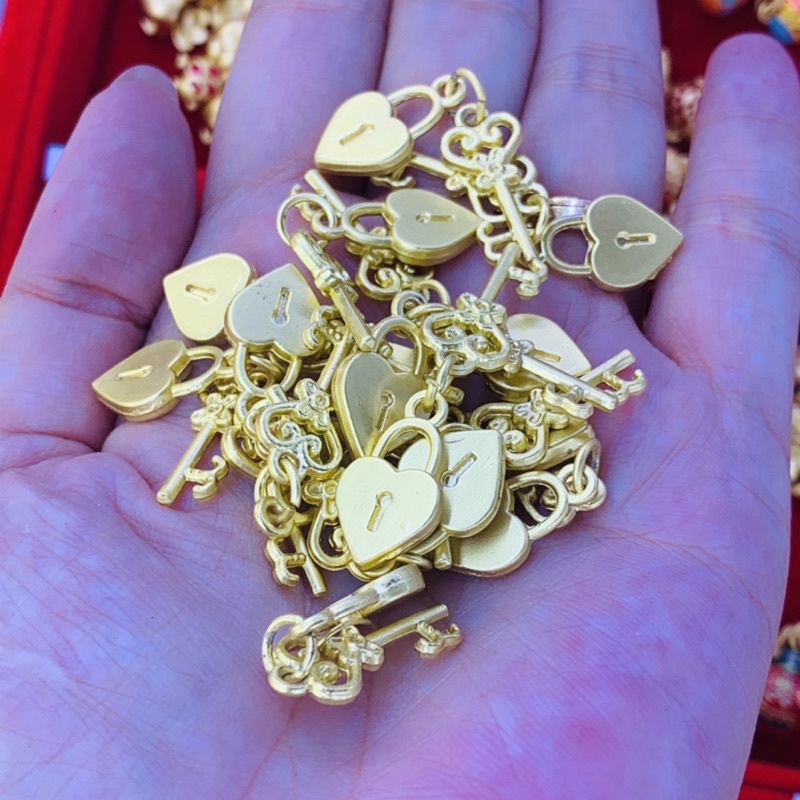 Charm Khoá Như Ý làm vòng DIY