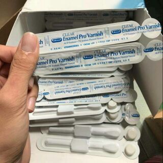 Kem bôi chống sâu răng , sún răng