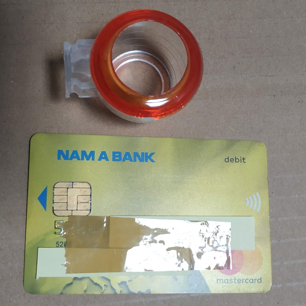 B05 - 10 cái Cóng nhựa đựng thức ăn nước uống chim khuyên, phi 4cm cao 3cm