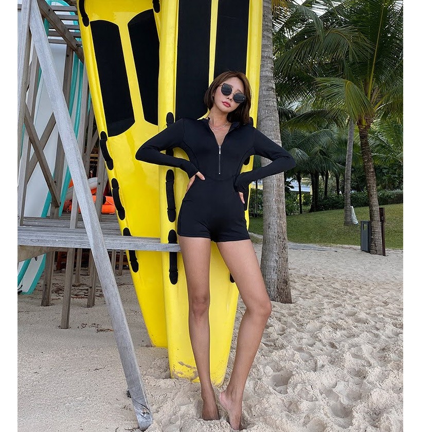 [Có sẵn kèm mút] 6261 Bikini đồ bơi áo dài tay liền quần jumsuit có sẵn mút ngực đi biển chống nắng Shop GYMSTORE