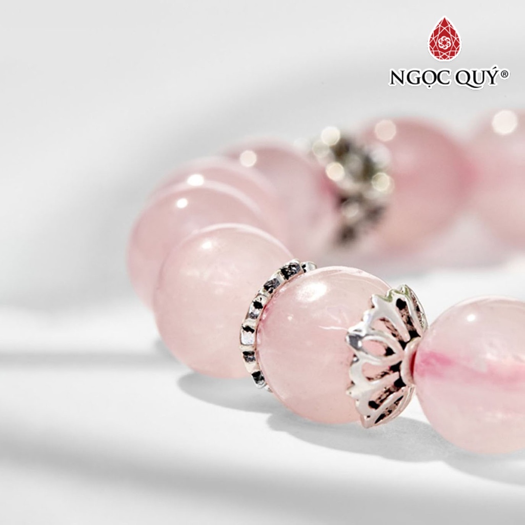 Vòng tay TA hồng charm hoa sen - Ngọc Quý