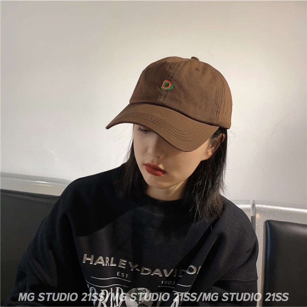 Mũ Lưỡi Trai MG STUDIO Thêu Họa Tiết Chữ &quot;D&quot; Cá Tính