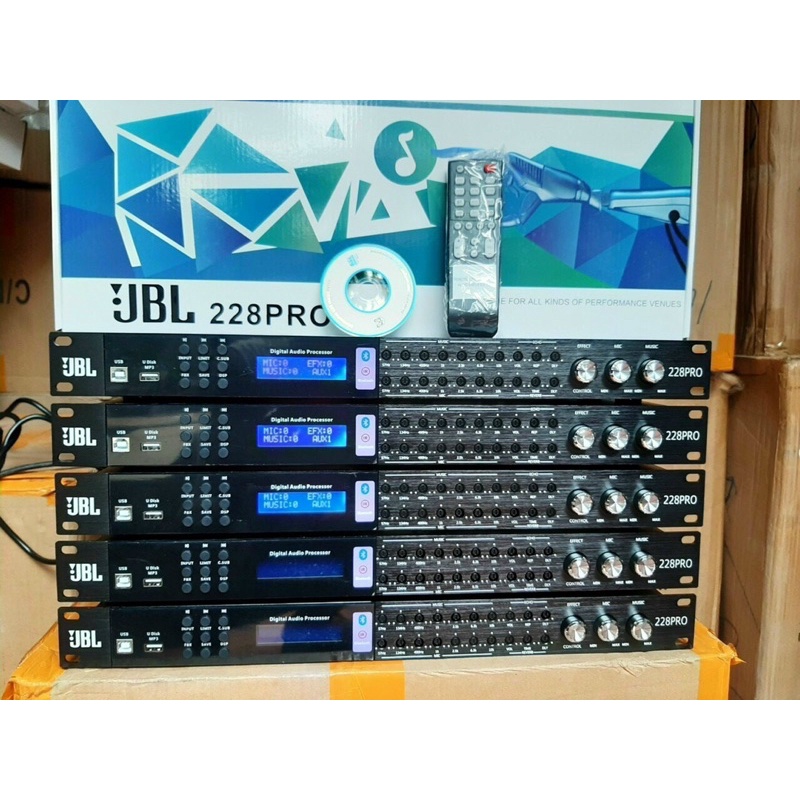Vang số chỉnh cơ JBL 228Pro Là sự kết hợp giữa vang số và vang cơ, chức năng Echo, Delay, Reverb, Bảo Hành 12 Tháng