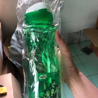 Bình nước Milo