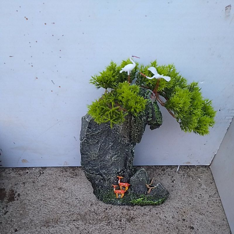 Núi đá bể cá-hòn non bộ mini