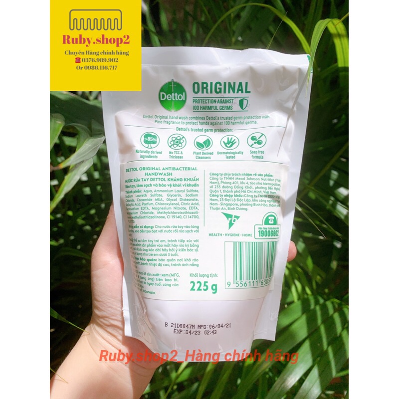 Nước rửa tay diệt khuẩn 99,9% vi khuẩn Dettol - Túi 225g